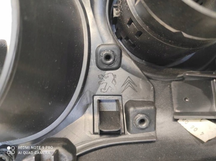 фото №11, Защита рамка спидометра citroen berlingo iii peugeot partner iii 9680897477