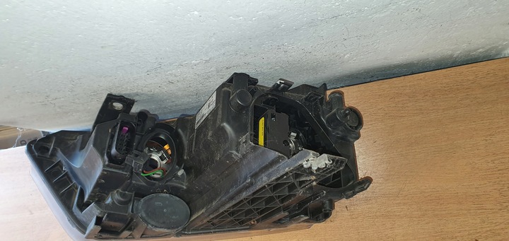 фото №8, Audi оригінальний номер 8u0941004m лампа передня p