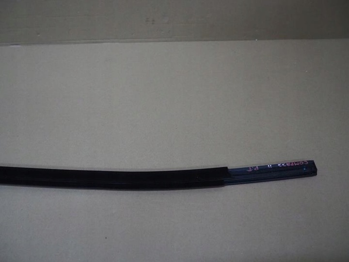 фото №6, Планка накладка двері ущільнювач скла правий зад jeep compass ii
