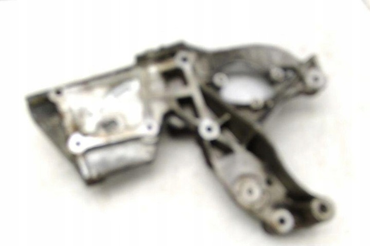 фото №8, Задняя лапи двигателя alfa romeo gt 937_ 55180833 1.9l дизель 110kw 2005