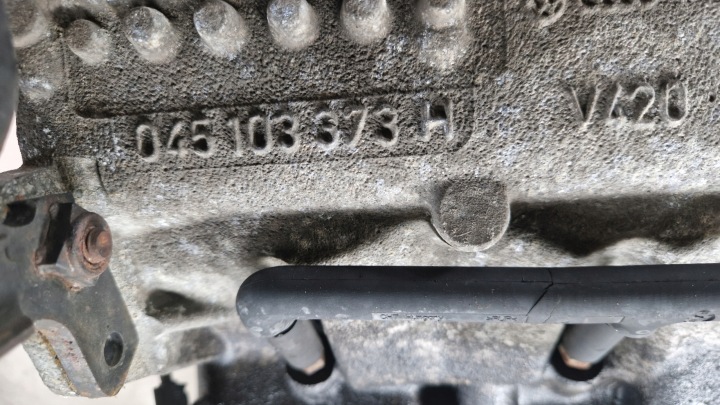 фото №6, Головка комплектна vw polo skoda seat 1.4 tdi 045103373h