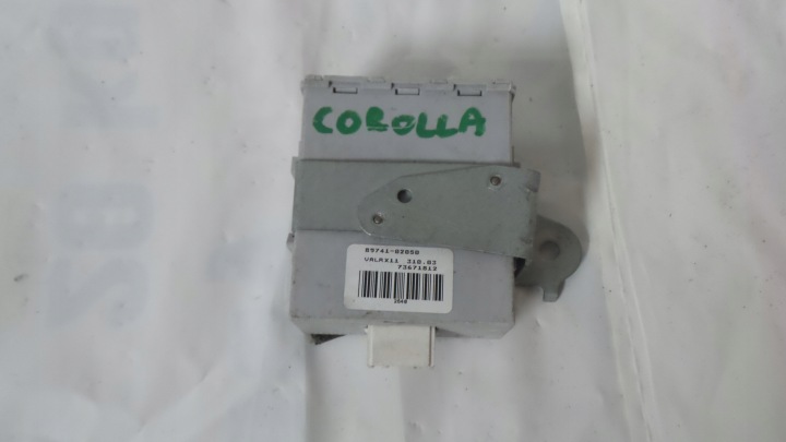 фото №8, Модуль замка центрального corolla e12 89741-02050