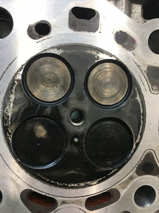 фото №13, Головка ліва discovery iii 2.7 td v6 4r8q6c064ah