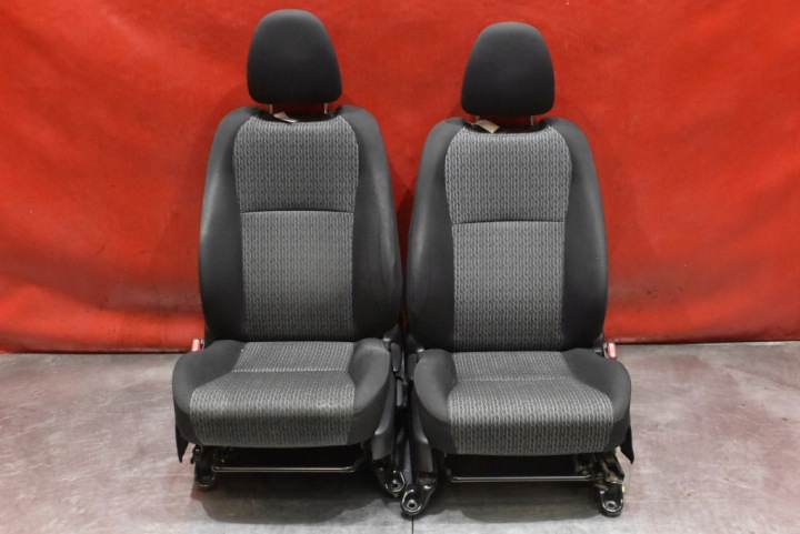 фото №9, Сиденье сиденья комплект карта обшивки eu toyota yaris 3 iii 5d hb 10-14