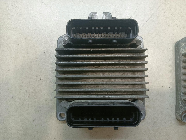 фото №5, Блок управления двигателя vectra b 1.6 16v 09364599