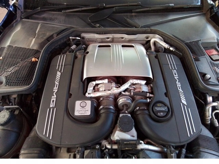 фото №10, Головка циліндрів права 1770163600 177.980 4.0 v8 mercedes c-klasa w205 amg