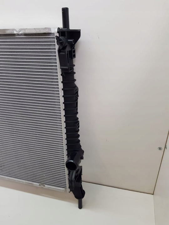 фото №3, Радіаторів води ford transit mk8 2.0dci