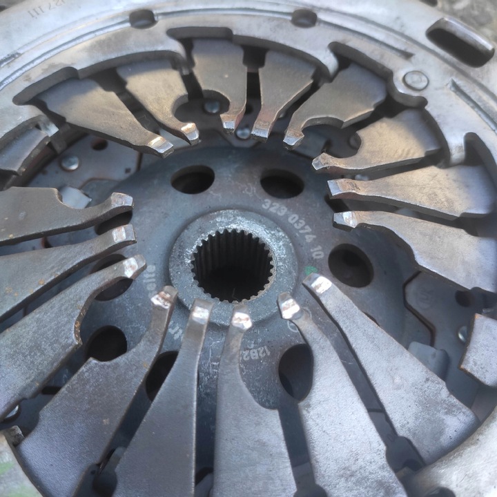 фото №3, Колесо двухмассовый маховики asv vw golf iv 4 leon 323037410