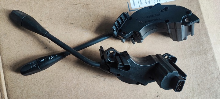 фото №1, A0085452524 mercedes w211 перемикач круїз-контролю 0085452524