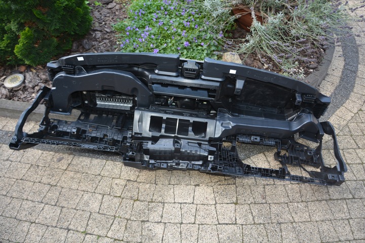 фото №10, Панель раздаточная капот vw passat b9 2024 3j1857091 3j1857181 3j1857757