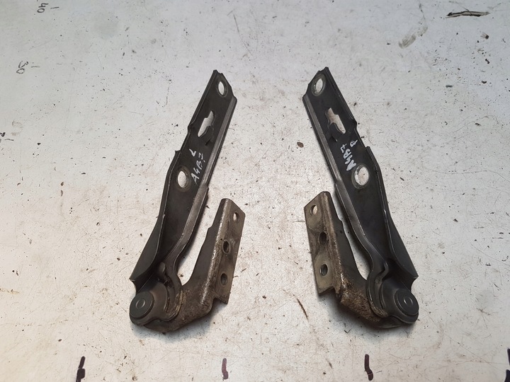 фото №1, Audi a4 b7 04-07r петли капота комплект