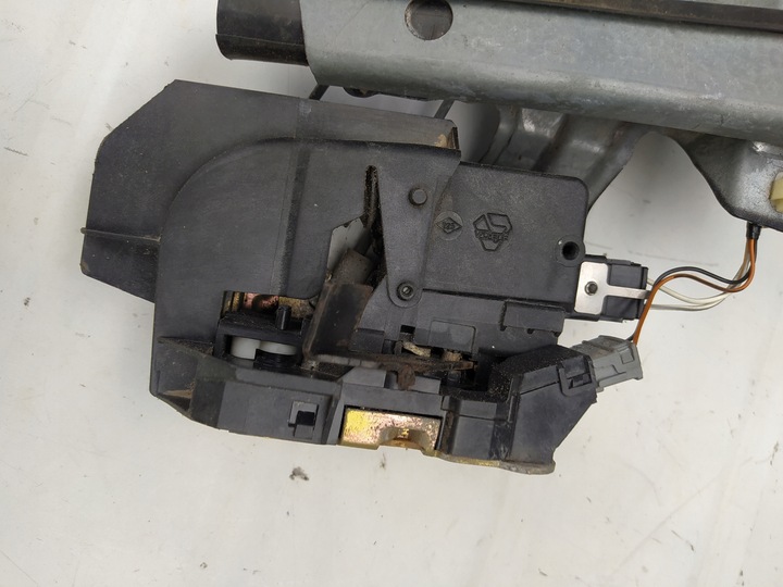 фото №5, Вкладка двері праві зад 192923-000 - laguna i