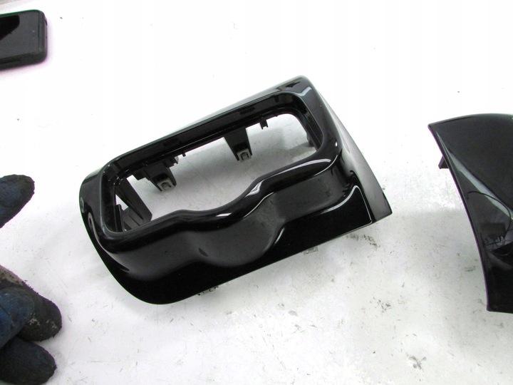 фото №6, Mercedes w177 w247 панель решітка повітропровід європа kpl