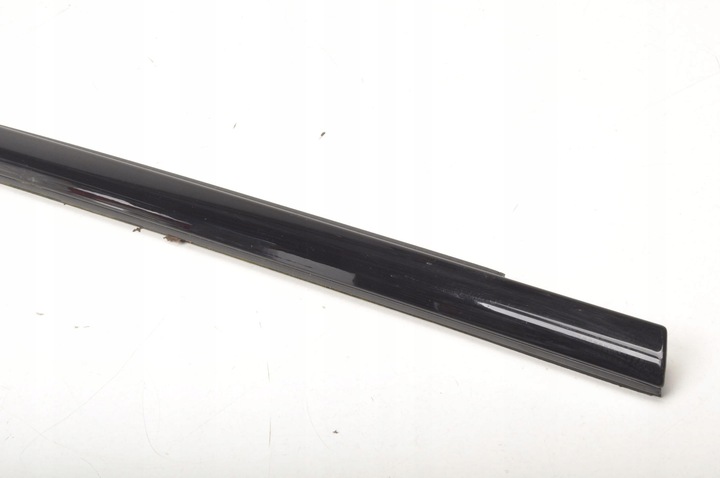 фото №7, Bmw i4 g26 планка скла прилегла до скла передня права 7482960