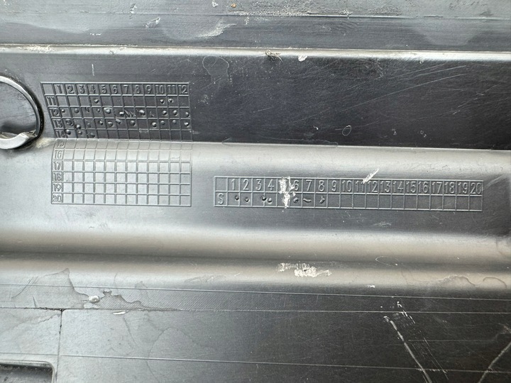 фото №15, Audi q3 1 i 11r- планка двері лівий перед ліва передня 800853959