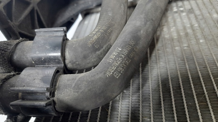 фото №11, Audi a3 s3 8v 16-20 дополнительный радиаторов воды 5q0121093 2.0 tfsi usa