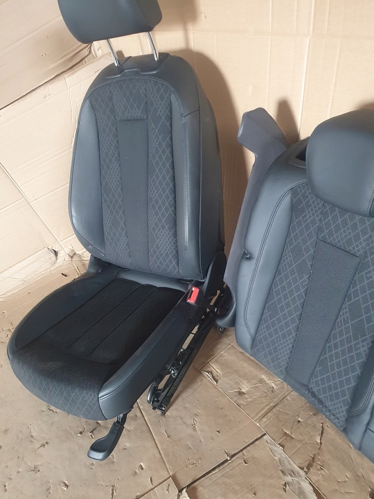 фото №10, Сидіння диван audi a4 b9 8w європа