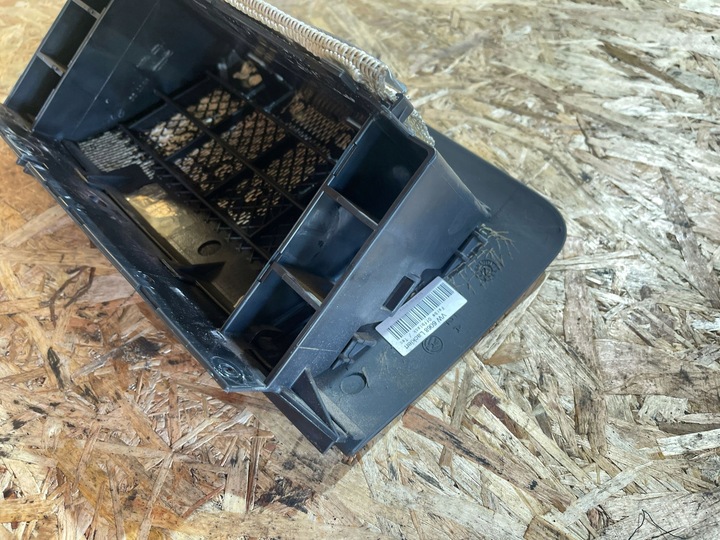 фото №9, Volkswagen polo iii 6n 6n2 6nf 1999 перед сторона права повітряна подушка