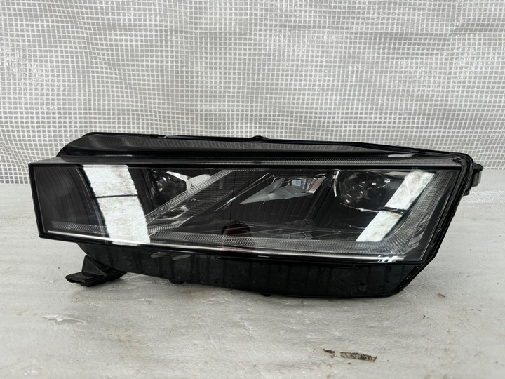 фото №1, Skoda octavia iv 4 ліва лампа повний led