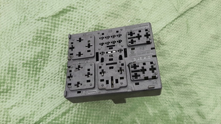 фото №4, Коробка запобіжників модуль passat b6 1k0937507b