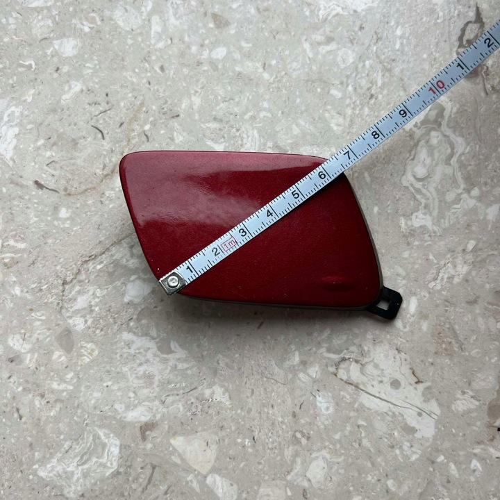 фото №2, Volvo v40 заглушка бампер перед 31290933