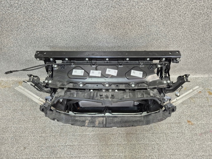 фото №8, Bmw x5 g05 40ix передняя панель усилитель вентилятор радиатор комплект