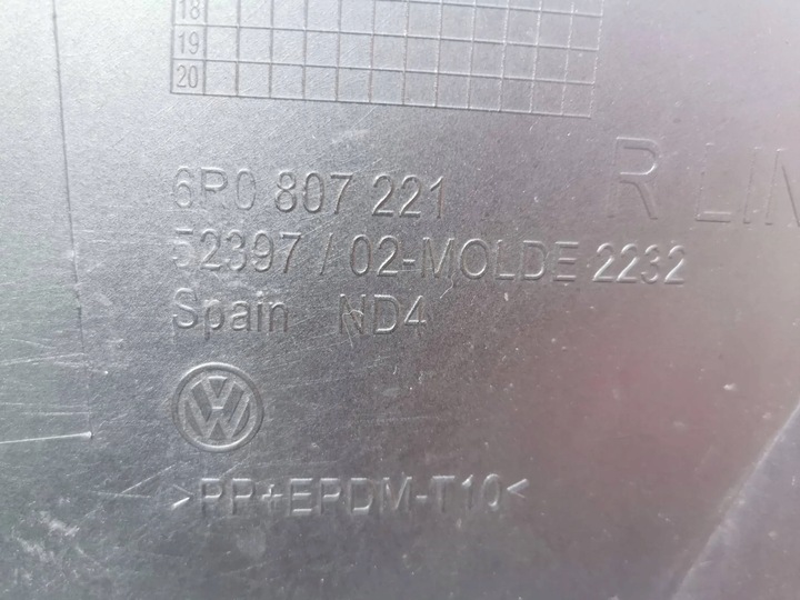 фото №16, Бампер, решітка середня volkswagen polo 6r r-line 194.