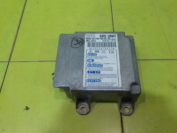 фото №1, Honda insight ii 1.3 ima 10r 5d датчик модуль подушка безопасности 77960-tm8-e811-m2