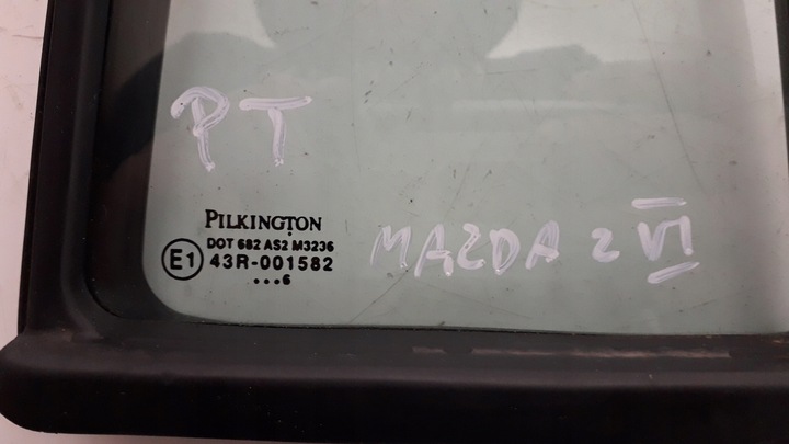 фото №2, Mazda 2 ii 02-07 стекло з дверь правые зад