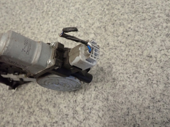 фото №4, Civic viii fd 06- подъемник стекла задний правый