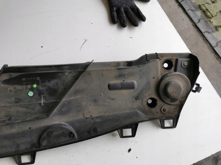 фото №3, Astra k v панель под лобовым стеклом нижняя 39019099