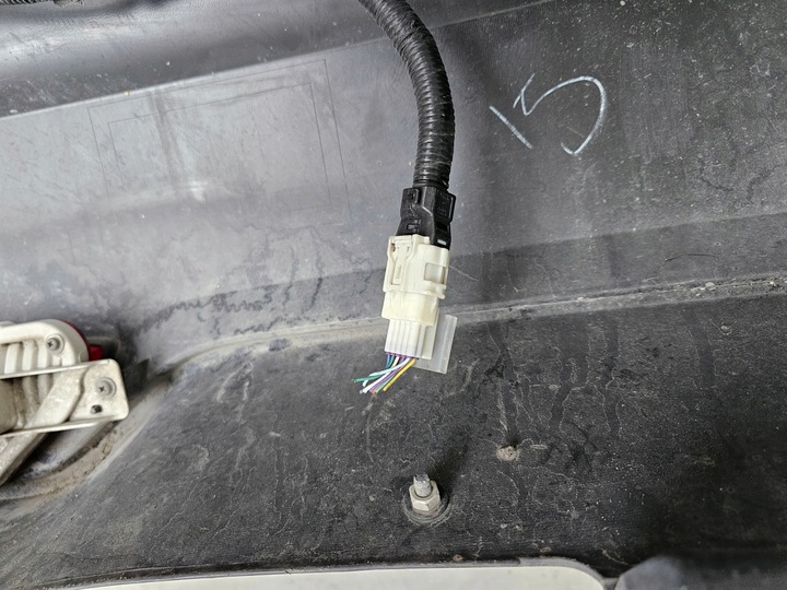 фото №13, Бампер задній toyota chr 6 pdc