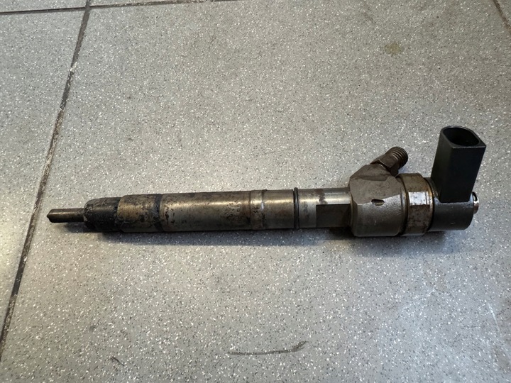 фото №1, Форсунка инжектор mercedes sprinter vito 2.2 cdi 6110701287 2.7 проверенные