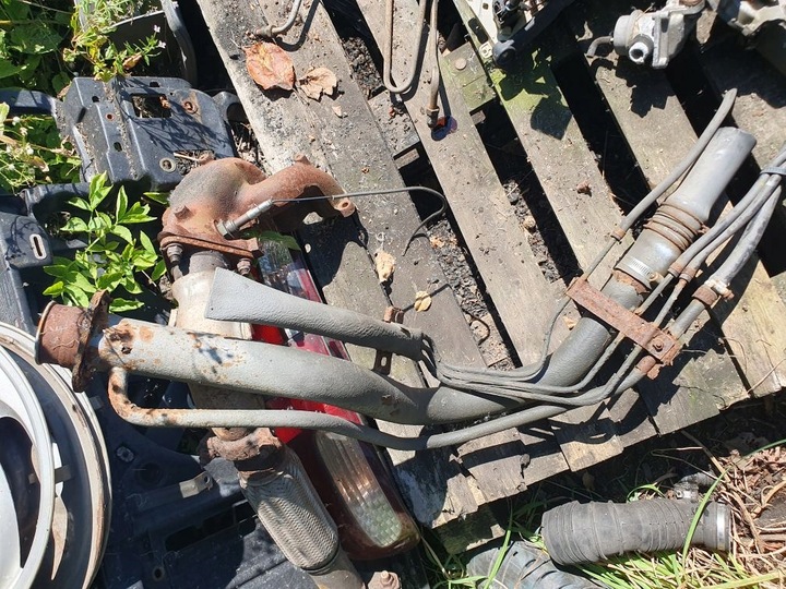 фото №1, Труба заливання пального kia sephia 97r 1,3 1,5 1.6 бензин заливна горловина справний !!!