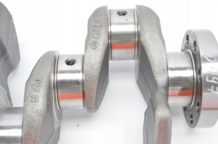 фото №8, 2022 volkswagen golf viii wał колінчастий 04l105263d