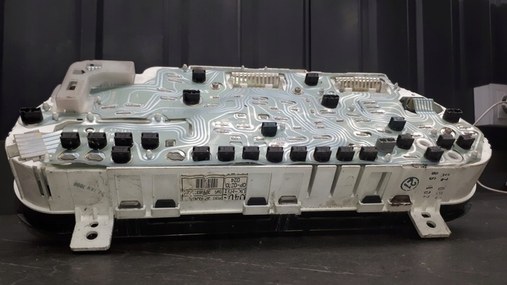 фото №9, 30883043 спидометр приборы volvo s40 2.0