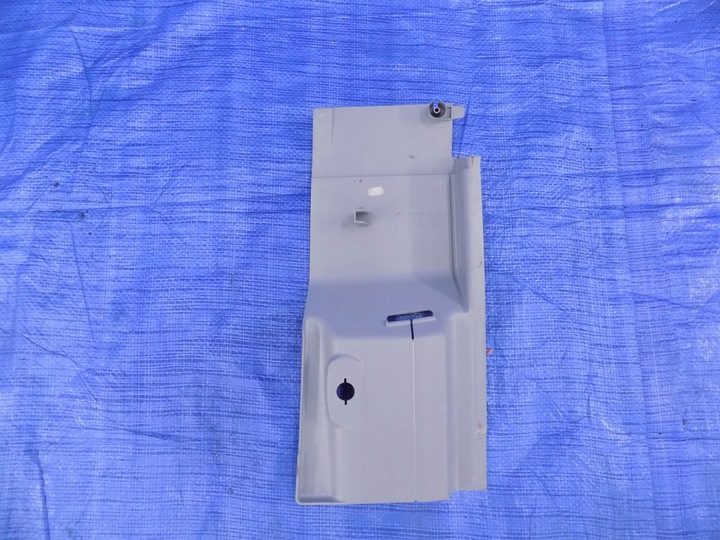 фото №2, Захист заглушка стійка ременя ліва man tgl 10.180