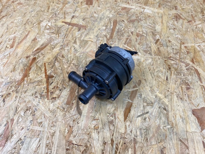 фото №7, Додатковий насос води volvo xc40 polestar ii 2 32257968