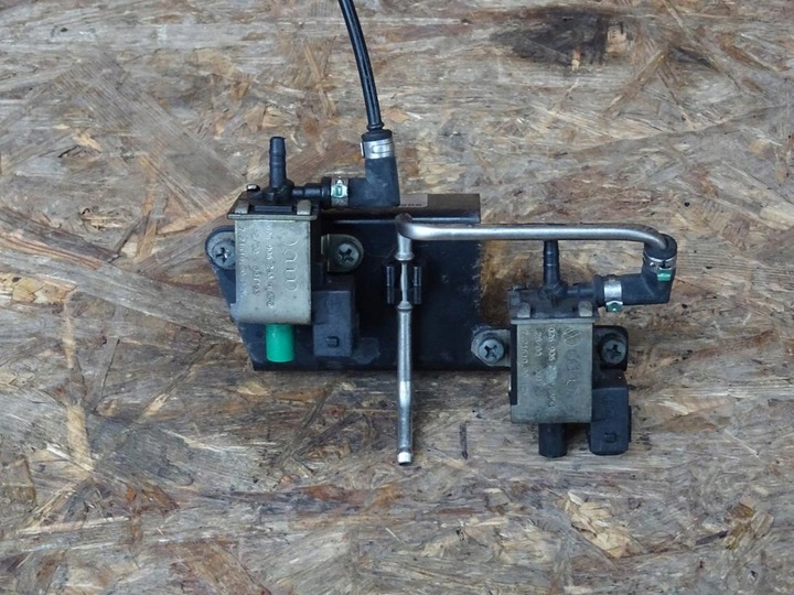 фото №1, Audi rs4 b5 2.7t 2.7 biturbo asj 00-01 клапан вакуум egr 078131115d