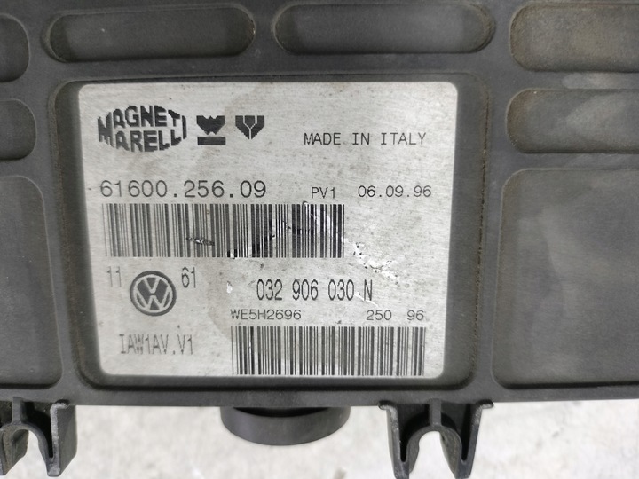 фото №8, Блок керування двигуна volkswagen golf 032906030n iaw1av.v1
