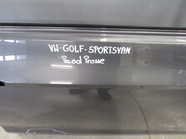 фото №2, Vw golf sportsvan дверь перед правые