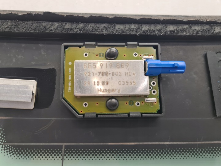 фото №8, Audi a6 c6 sedan стекло кузовная зад