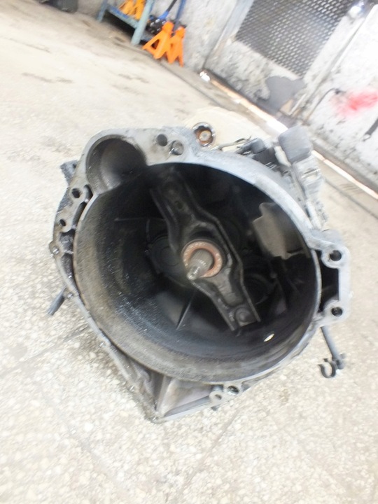 фото №6, Коробка передач коробки передач редуктор комплект механічна коробка передач vw touareg 2.5 tdi