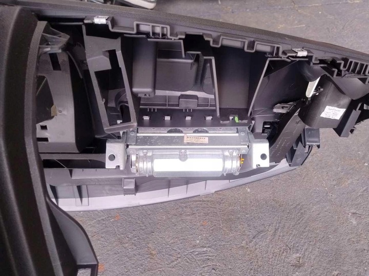 фото №5, Консоль подушка подушка безопасности водителя пассажира датчик renault clio iii