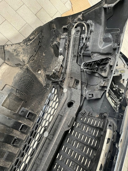 фото №10, Перед бампер лампа капот крыло радиаторов jaguar i-pace jbc1807