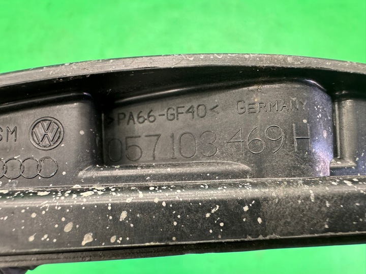 фото №7, Крышка клапанов левая крышка 057103469h audi a8 d3 4.0 tdi v8 02- ase