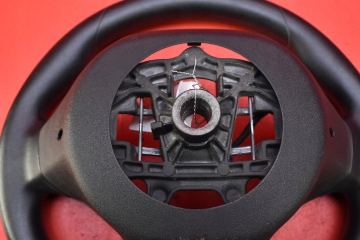фото №13, Кермо багатофункціональна 96750123zd peugeot 208 1 i 12-16