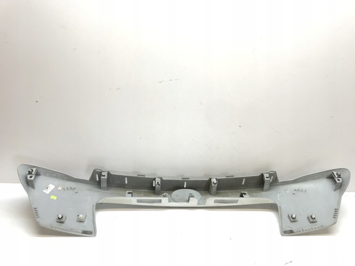 фото №10, Toyota c-hr накладка планка кришки багажника зад 76811-f4010