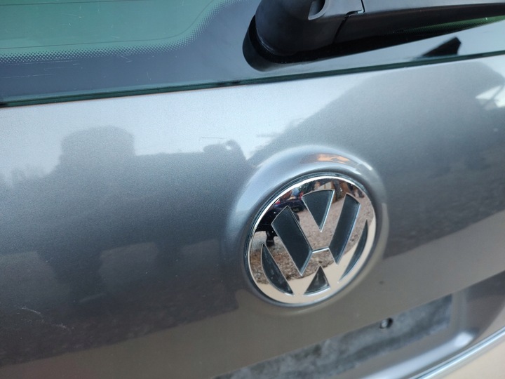 фото №8, Крышка задняя зад vw passat b6 combi la7t европа исправная bez ржавчина