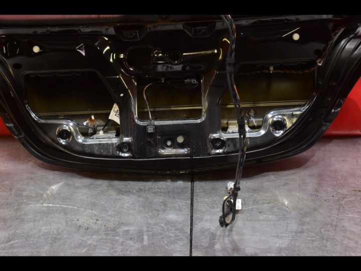 фото №16, Крышка багажника зад задняя чёрная opel astra 3 iii h 3d hb gtc 06-14